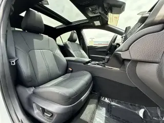 Toyota Camry 2025 SE 4dr Sedan