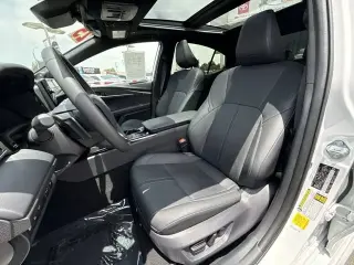 Toyota Camry 2025 SE 4dr Sedan