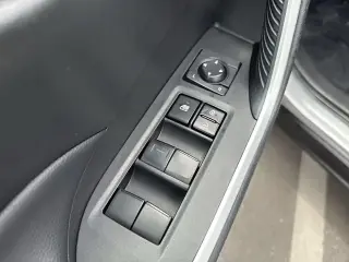 Toyota RAV4 2024 LE 4dr SUV