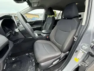 Toyota RAV4 2024 LE 4dr SUV