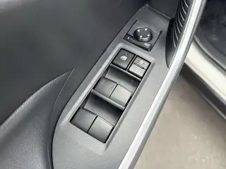 Toyota RAV4 2020 XLE 4dr SUV