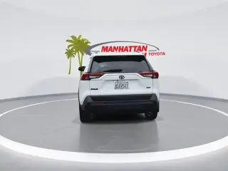 Toyota RAV4 2020 XLE 4dr SUV