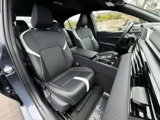 Toyota Camry 2026 SE 4dr Sedan