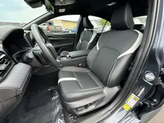 Toyota Camry 2026 SE 4dr Sedan