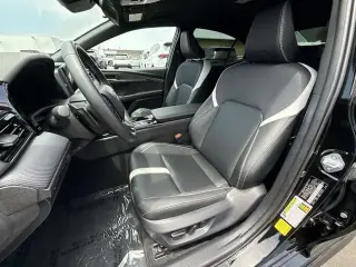 Toyota Camry 2025 SE 4dr Sedan