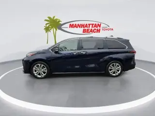 Toyota Sienna 2022 Platinum 7-Passenger 4dr Mini-Van