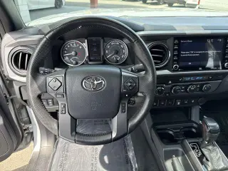Toyota Tacoma 2020 4x4 TRD Off-Road 4dr Double Cab 5.0 ft SB 6A