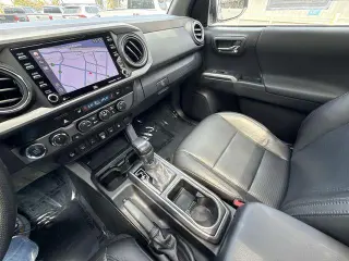 Toyota Tacoma 2020 4x4 TRD Off-Road 4dr Double Cab 5.0 ft SB 6A