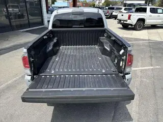 Toyota Tacoma 2020 4x4 TRD Off-Road 4dr Double Cab 5.0 ft SB 6A
