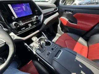 Toyota Highlander 2023 XSE 4dr SUV