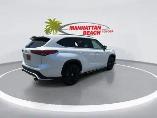 Toyota Highlander 2023 XSE 4dr SUV