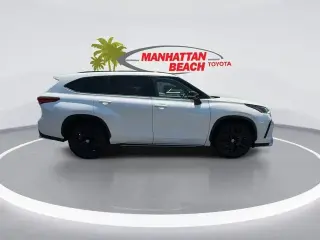 Toyota Highlander 2023 XSE 4dr SUV