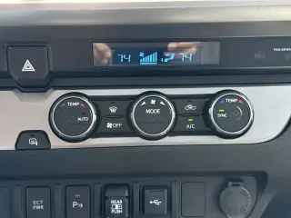Toyota Tacoma 2021 4x2 TRD Off-Road 4dr Double Cab 5.0 ft SB