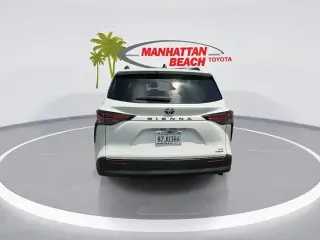 Toyota Sienna 2022 XLE 8-Passenger 4dr Mini-Van