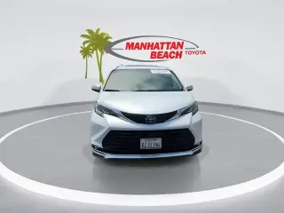 Toyota Sienna 2022 XLE 8-Passenger 4dr Mini-Van
