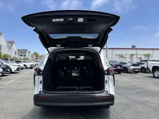 Toyota Sienna 2022 XLE 8-Passenger 4dr Mini-Van