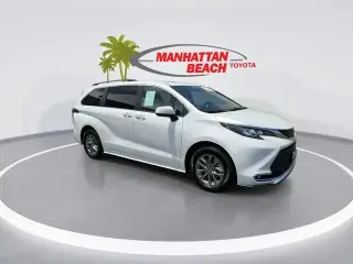 Toyota Sienna 2022 XLE 8-Passenger 4dr Mini-Van