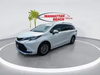 Toyota Sienna 2022 XLE 8-Passenger 4dr Mini-Van
