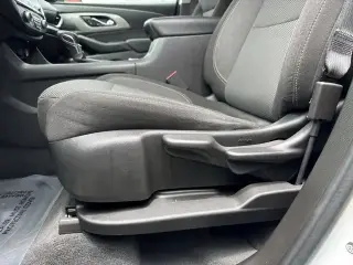 Chevrolet Traverse 2021 LS 4dr SUV w/1LS