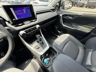 Toyota RAV4 Hybrid 2023 AWD XLE Premium 4dr SUV