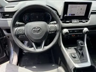 Toyota RAV4 Hybrid 2023 AWD XLE Premium 4dr SUV