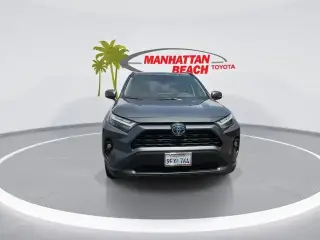 Toyota RAV4 Hybrid 2023 AWD XLE Premium 4dr SUV