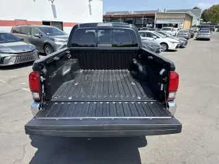 Toyota Tacoma 2020 4x2 TRD Off-Road 4dr Double Cab 5.0 ft SB