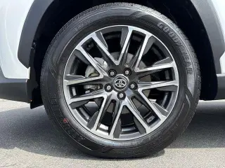 Toyota Corolla Cross 2026 XLE 4dr Crossover
