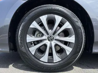 Toyota Prius Prime 2022 XLE 4dr Hatchback