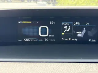 Toyota Prius Prime 2020 XLE 4dr Hatchback