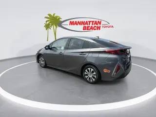 Toyota Prius Prime 2020 XLE 4dr Hatchback