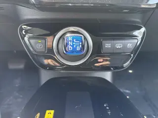 Toyota Prius Prime 2020 XLE 4dr Hatchback