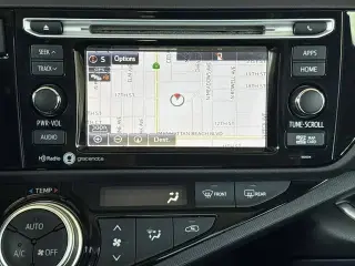Toyota Prius c 2015 Three 4dr Hatchback