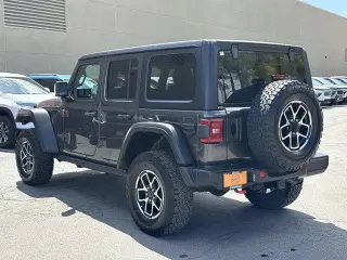 Jeep Wrangler 2025 4x4 Rubicon 4dr SUV