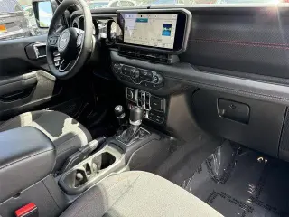 Jeep Wrangler 2025 4x4 Rubicon 4dr SUV