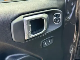Jeep Wrangler 2025 4x4 Rubicon 4dr SUV