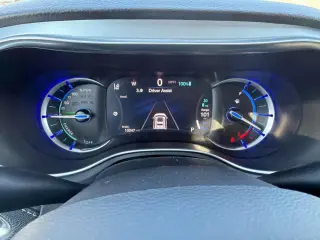 Chrysler Pacifica Plug-In Hybrid 2025 Premium S Appearance 4dr Mini-Van