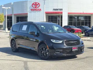 Chrysler Pacifica Plug-In Hybrid 2025 Premium S Appearance 4dr Mini-Van
