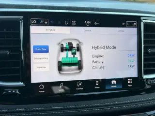 Chrysler Pacifica Plug-In Hybrid 2025 Premium S Appearance 4dr Mini-Van