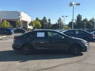 Toyota Corolla 2025 XSE 4dr Sedan