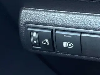 Toyota Corolla 2025 XSE 4dr Sedan