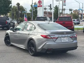 Toyota Camry 2026 SE 4dr Sedan