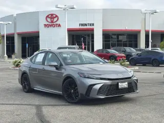 Toyota Camry 2026 SE 4dr Sedan