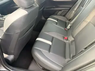 Toyota Camry 2026 SE 4dr Sedan