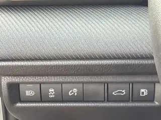 Toyota Camry 2026 SE 4dr Sedan
