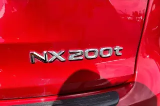 Lexus NX 200t 2016 4dr Crossover