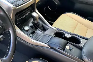 Lexus NX 200t 2016 4dr Crossover