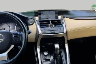 Lexus NX 200t 2016 4dr Crossover