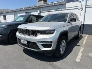 Jeep Grand Cherokee 2023 4x2 Limited 4dr SUV