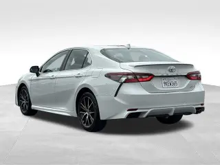 Toyota Camry 2024 SE 4dr Sedan